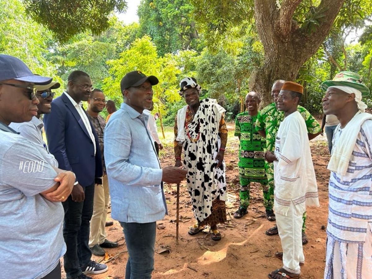 Patrice Talon visite des sites touristiques à Ouidah