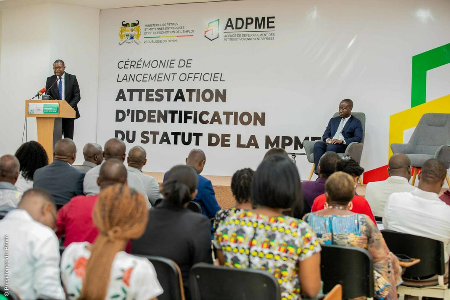 Attestation d’identification : Avantages et procédure d’obtention pour les petites et moyennes entreprises