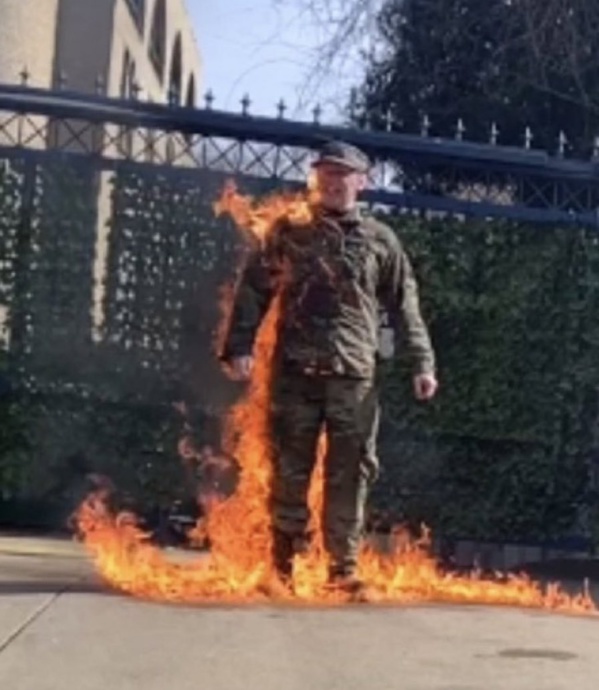 Ambassade d’Israël à Washington : Un militaire américain meurt par le feu