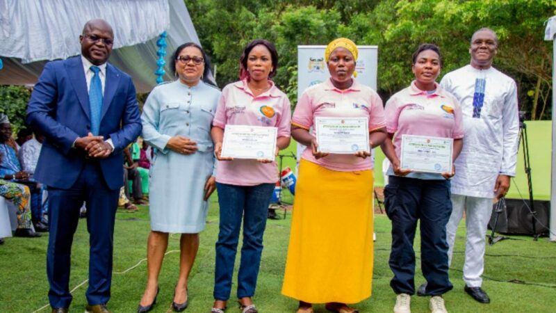 Trois ministres du Gouvernement au soutien de 368 femmes