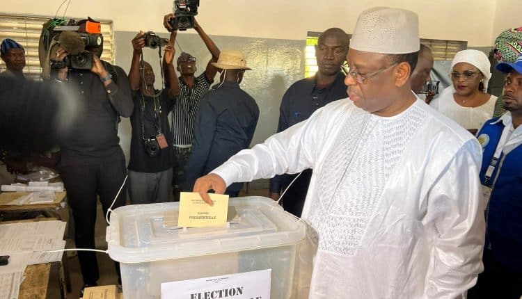 Macky Sall : « Il n’appartient ni à un candidat ni à un camp de proclamer une victoire »